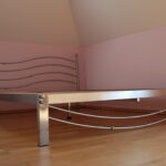 Łóżko L01